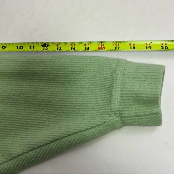 Pink Victoria’s Secret Women’s Pullover Waffle Sweatshirt Sz Medium Color Green - Picture 9 of 9